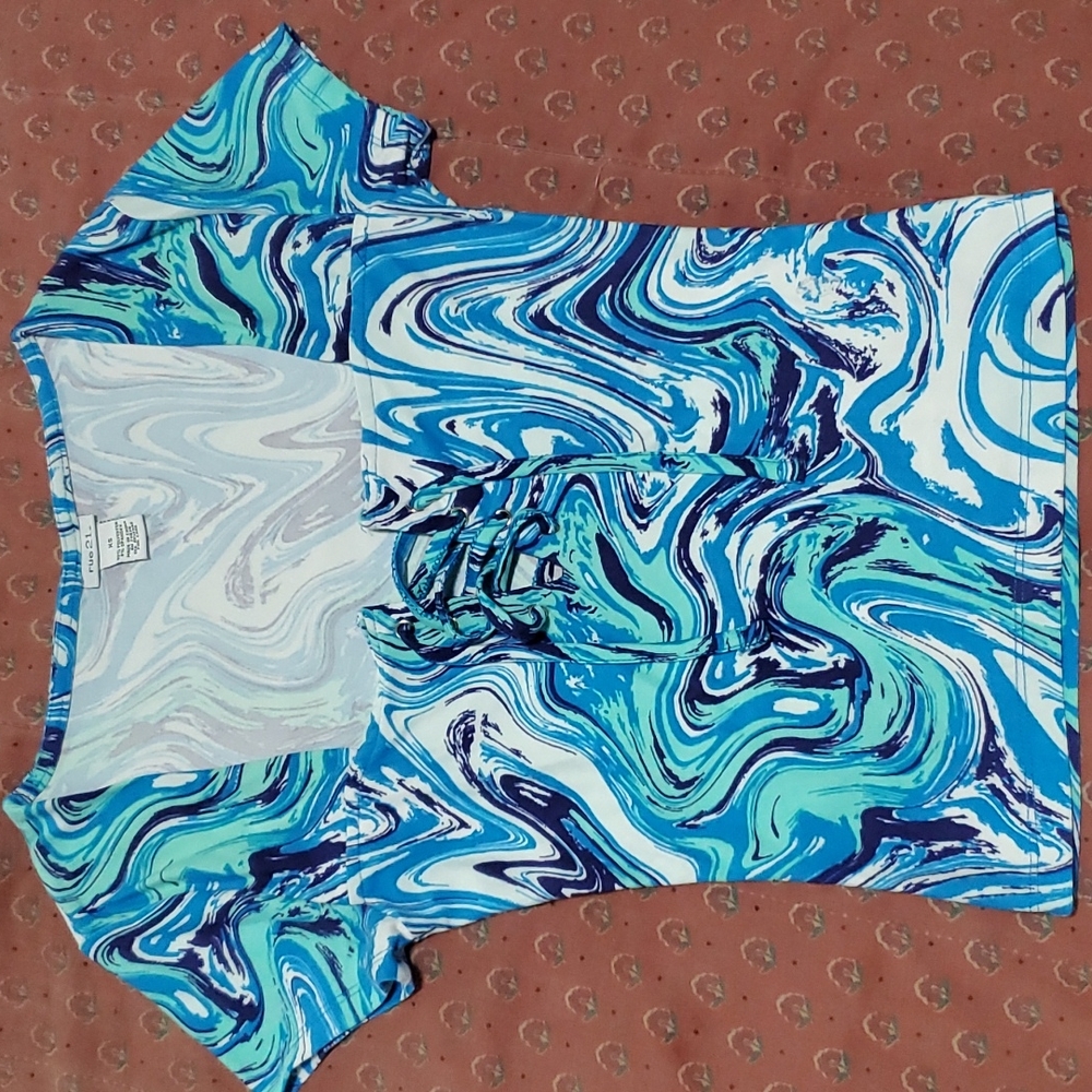 A marble style shirt